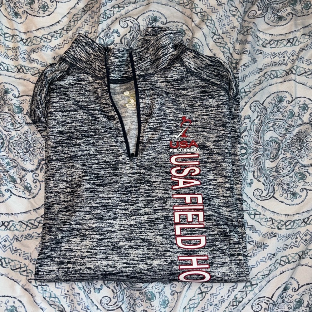 Long sleeve 3/4 zip